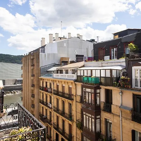 Apartment Beautiful With Terrace - Prime Location! San Sebastian