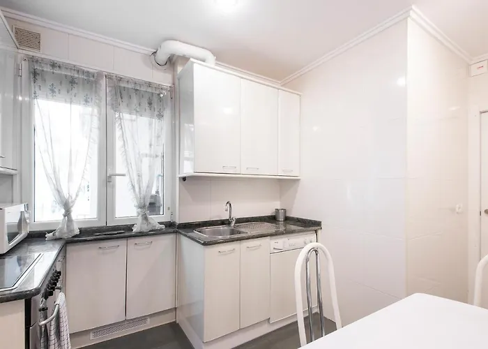 Beautiful With Terrace - Prime Location! Apartmán