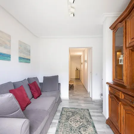 Апартаменты Beautiful With Terrace - Prime Location! *