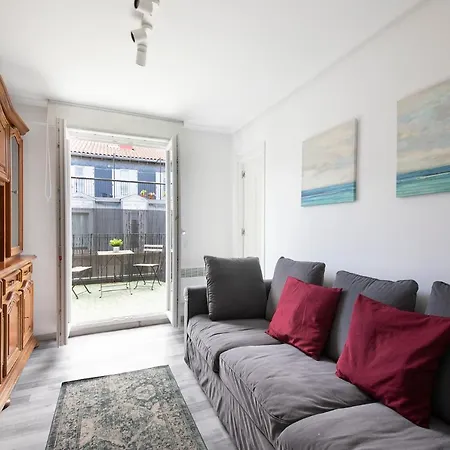 Beautiful With Terrace - Prime Location! Апартаменты Сан-Себастьян